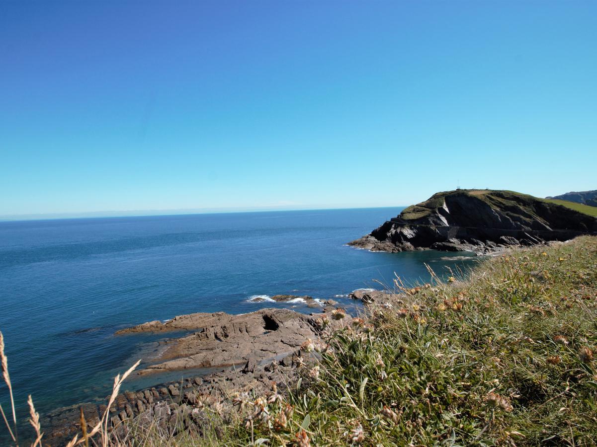 Ocean Breeze Villa Ilfracombe Exteriör bild
