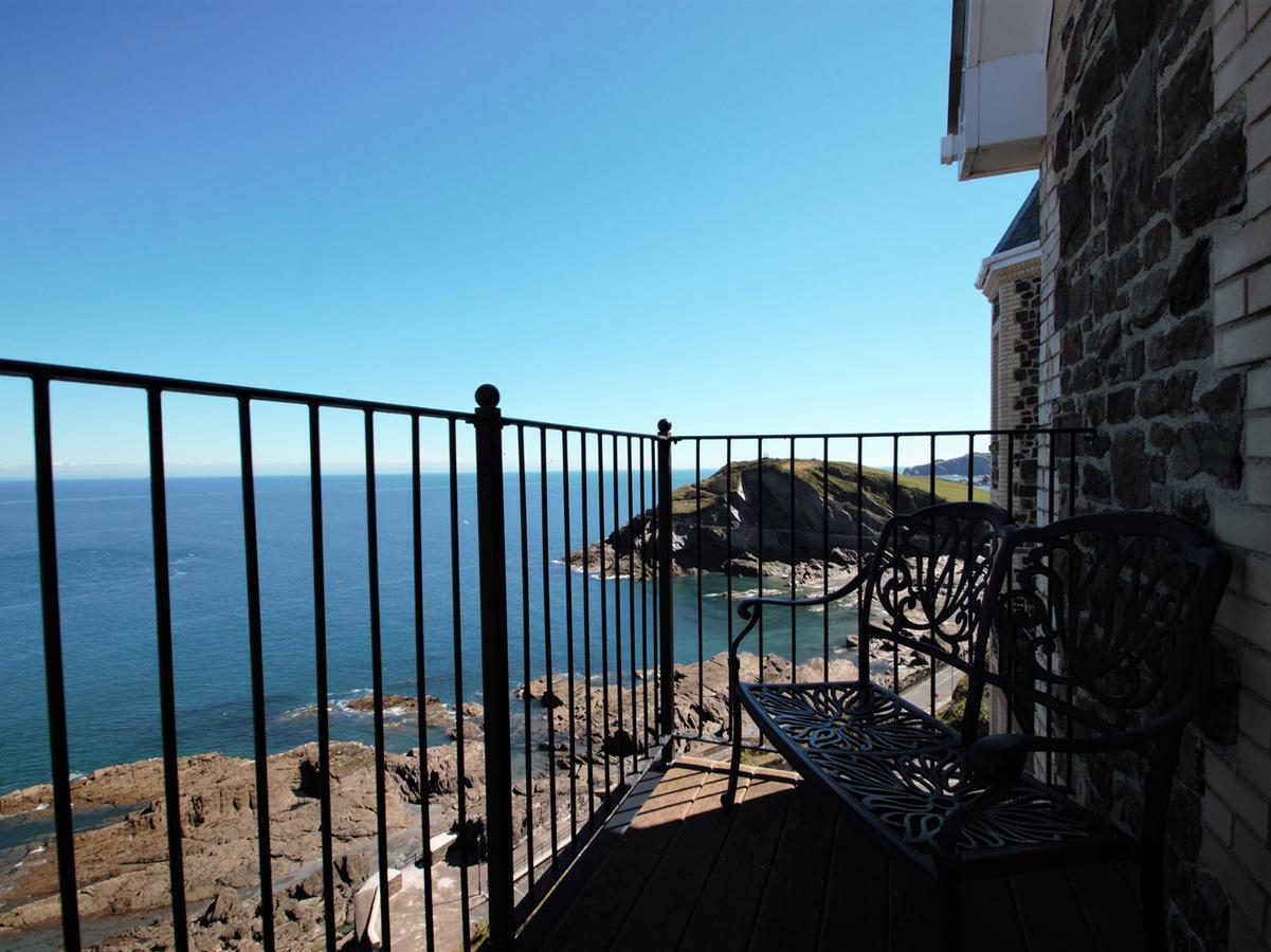 Ocean Breeze Villa Ilfracombe Exteriör bild