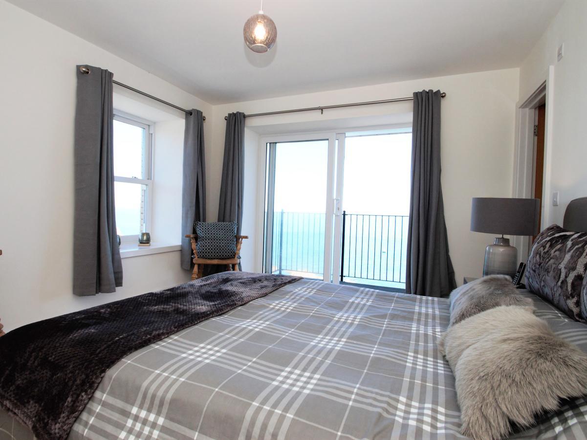 Ocean Breeze Villa Ilfracombe Exteriör bild